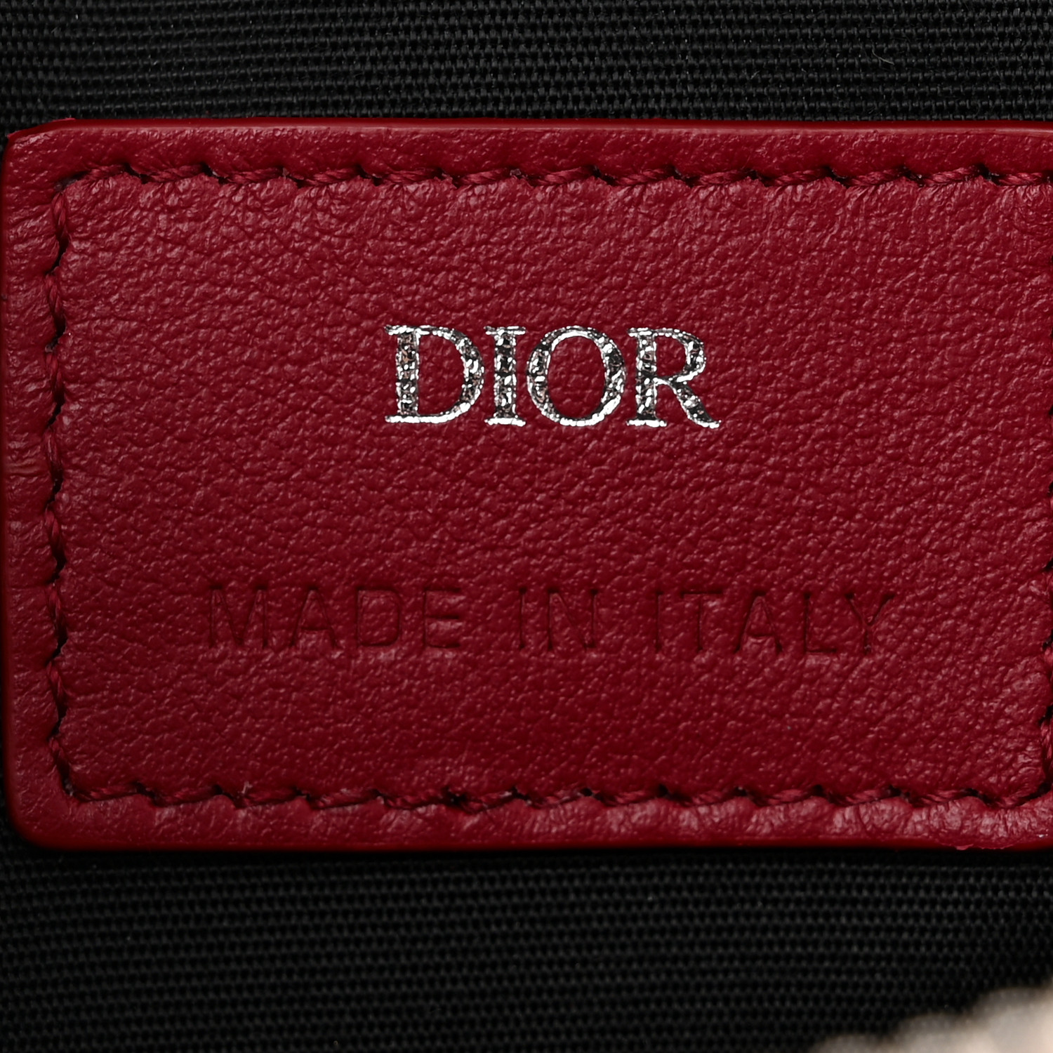 Dior かんざし DIOR レッド CHRISTIAN DIOR Calfskin Oblique Galaxy Perforated World Tour