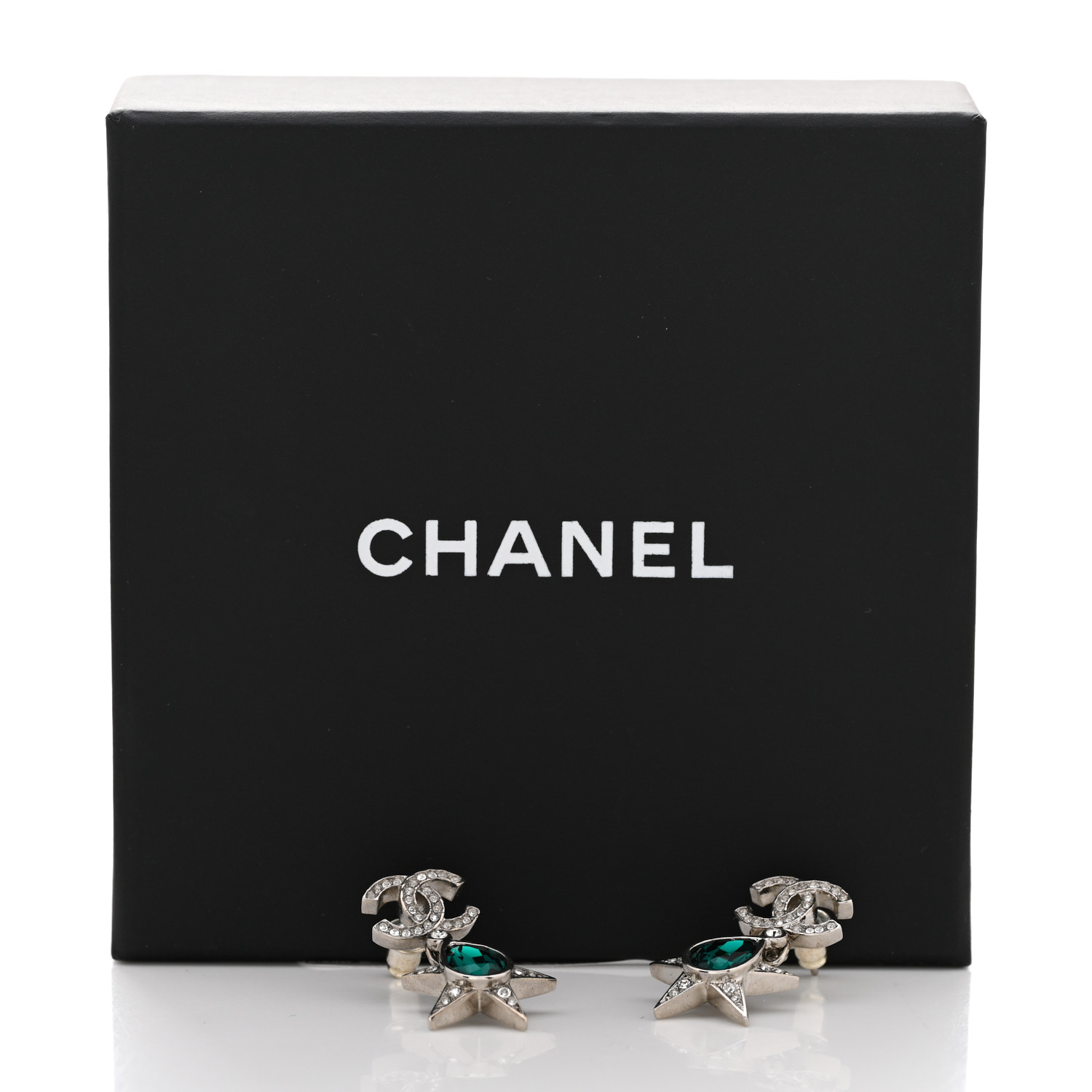 シャネル CC クリスタル スター ヘアアクセサリー ガンメタル CHANEL CC Logos Rhinestone Star Stud Earrings Silver Tone