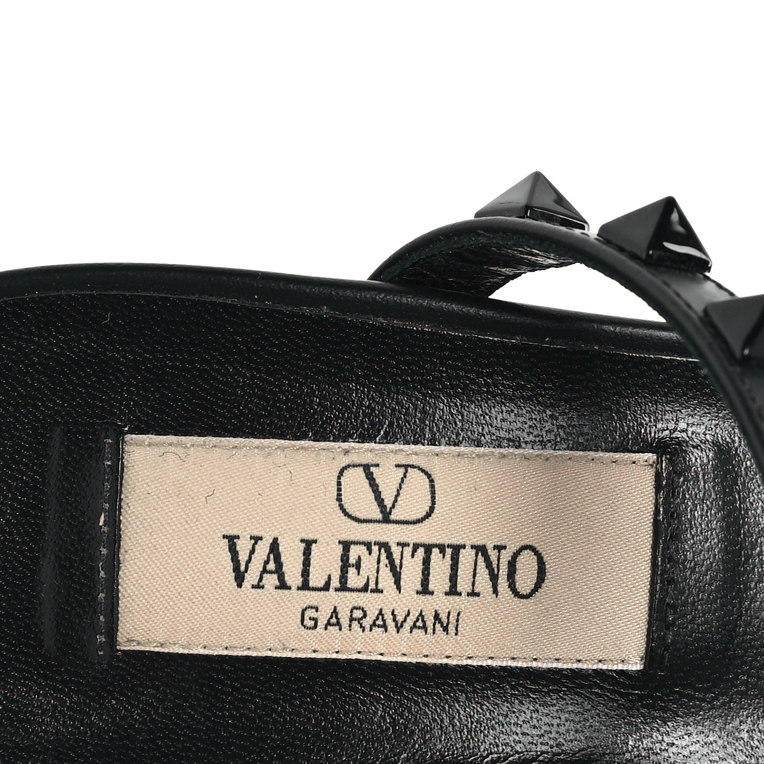 VALENTINO GARAVANI Calfskin Monochrome Rockstud 60mm Caged