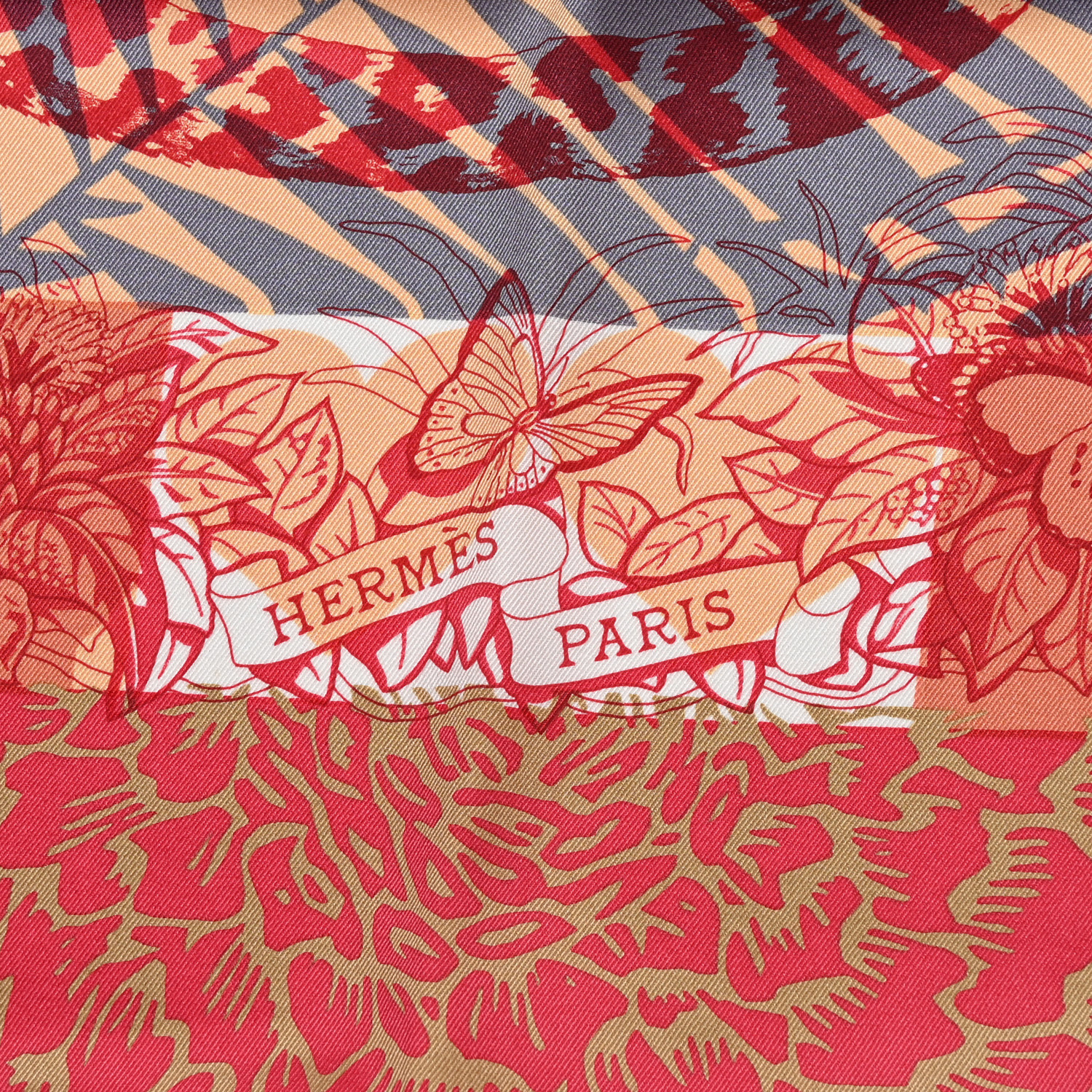 HERMES Silk Jungle Love au Tampon Scarf 70 Beige Rose Rouge