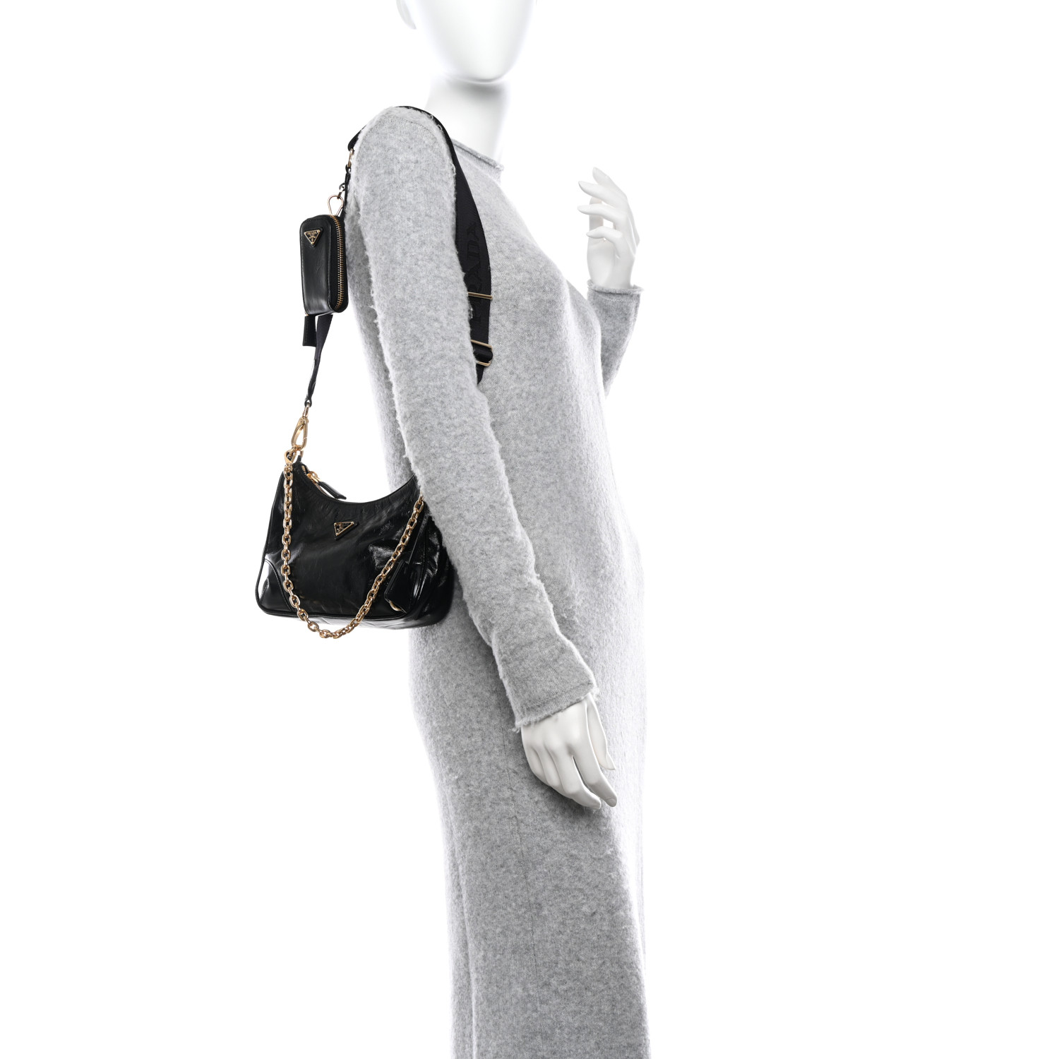【PRADA】 Prada Reedition 2005 Naplak Patent Leather Charm Black Prada Re-Edition 2005 naplak patent leather bag with