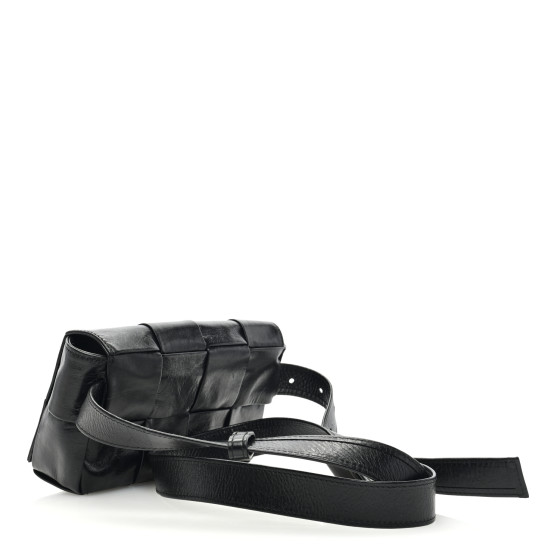 ショルダーバッグ BOTTEGA VENETA BLACK FABRIC BELT BAG Bottega Veneta Black Stretch Cassette Belt/Crossbody Bag