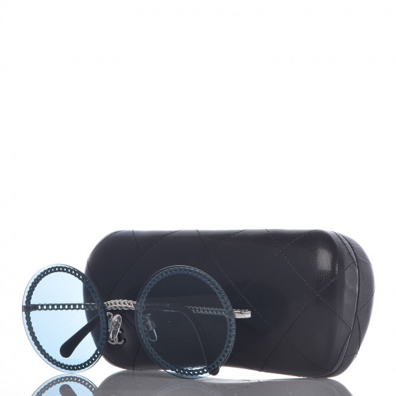 激レア CHANEL ドバイ クルーズコレクション 2014 日本入荷数本 CHANEL Chain Round Sunglasses 4245 Blue Silver 490244