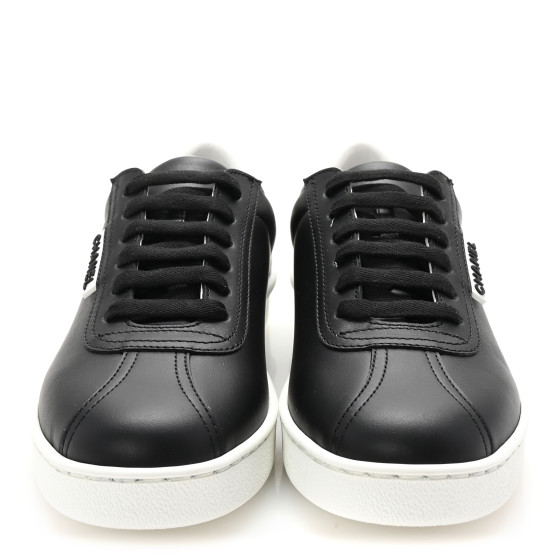 靴 CHANEL 37 Chanel Sneakers Vintage 37/Chanel 98C Here Mark Logo Women
