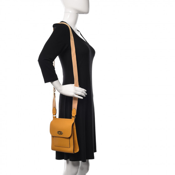 MULBERRY Natural Grain Calfskin New Antony Messenger