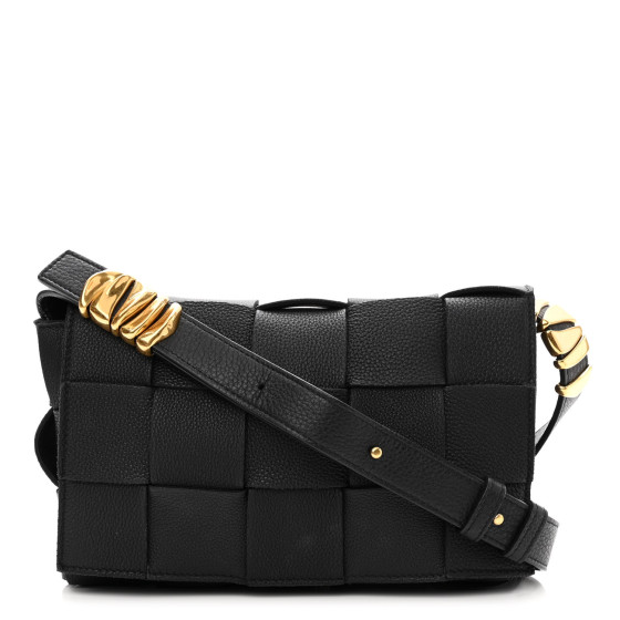 バッグ Maxi Intrecciato shoulder bag black BOTTEGA VENETA Grained Calfskin Maxi Intrecciato Cassette
