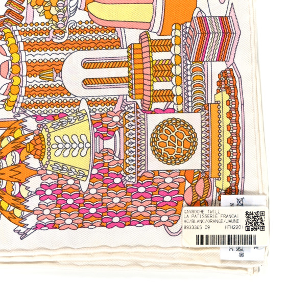 フランスのお菓子を描くHermesGavroche45 LaPatisserieFrancaise HERMES Silk La Patisserie Francaise Scarf 45 White Orange