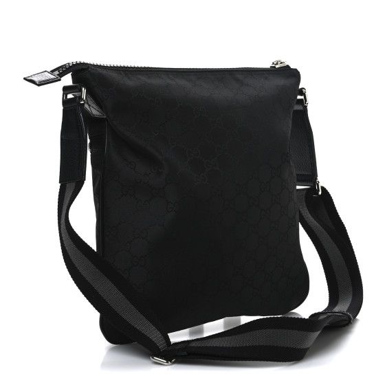 Gucci ブラックナイロンメッセンジャーバッグ Gucci ナイロンメッセンジャーバッグ
