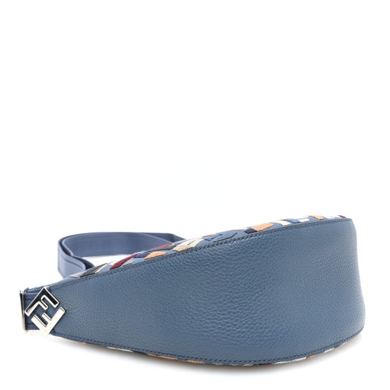 ショルダーバッグ FENDI EMBROIDERED CANVAS FENDI MELON CROSSBODY BAG Embroidered canvas Fendi Melon crossbody bag – G&B