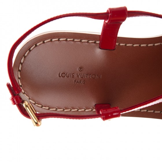 Sold at Auction: Louis Vuitton, Louis Vuitton Carimbo Patent Leather Sandals  Sz 38