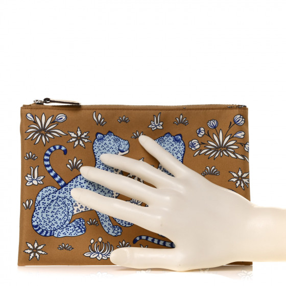 Les Leopardsプリント 防水 使いやすいHermesSilky Pocketポーチ HERMES Silk Les Leopards Silky Pocket Cosmetic Case Chai