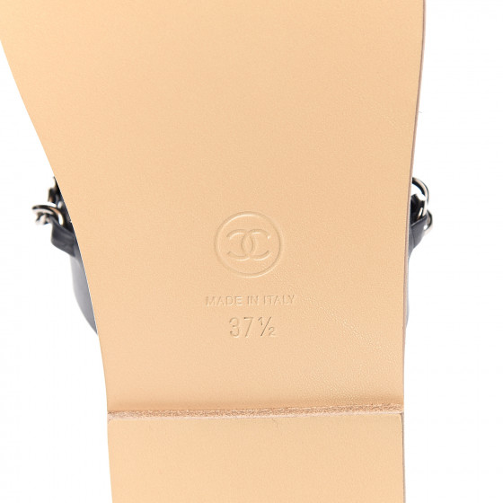 ワンポイントロゴが可愛い♪【CHANEL】ミュール CHANEL Calfskin Chain CC Logo Toe Ring Sandals 37.5 Black