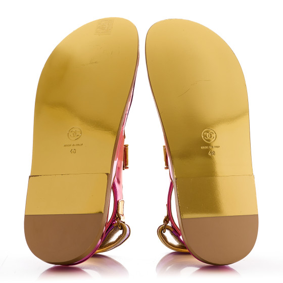 25C【煌めくゴールドがアクセント♪】CHANEL サンダル org.jpg