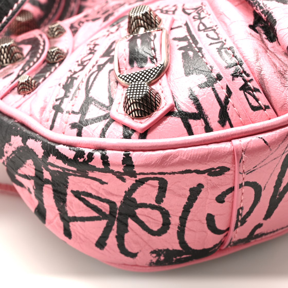 【バレンシアガ】セール！LE CAGOLE グラフィティ PINK BALENCIAGA Agneau Arena Graffiti Le Cagole Shoulder Bag XS