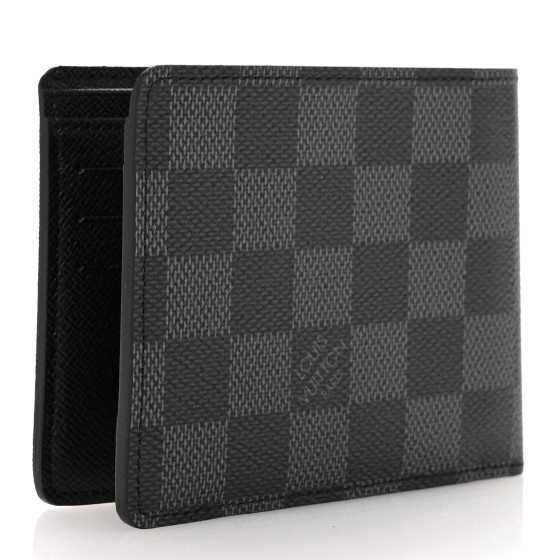 yumaにさせて頂きました。 LOUIS VUITTON フラワ MANIFESTO - A CHERRY BLOSSOM LOVER'S NEW SIDE QUEST: Louis