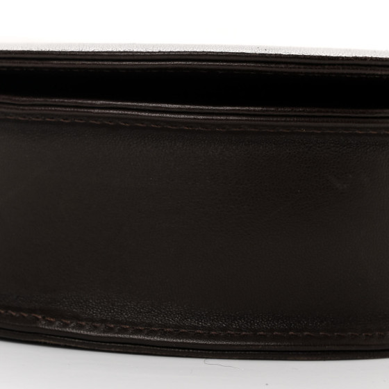 【THE ROW】 Canteen ナッパ ラックス レザー ショルダーバッグ Canteen レザー製 バッグ ブラック – The Row