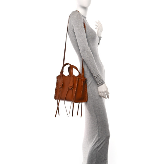 【送料&関税込】ChloAC Caramel Small Mony Handbag CHLOE Calfskin Small Mony Tote Caramel Brown 1524715
