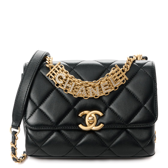 【CCロゴが目を惹く♪】CHANEL ミニマトラッセ CHANEL Lambskin Quilted Mini CC Crystal Logo Chain Flap