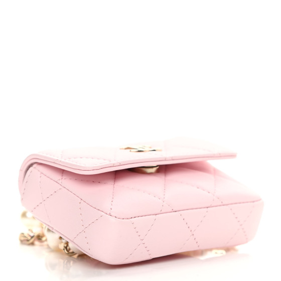 CHANEL様 CHANEL Lambskin Quilted Pearl Chain Belt Bag Light Pink