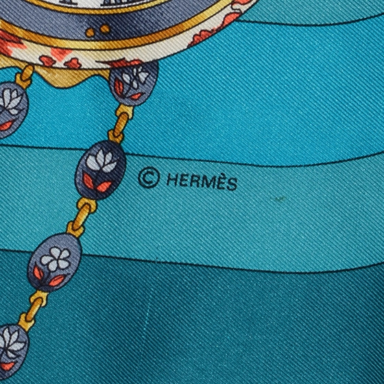 HERMES Silk La Ronde des Heures Scarf 90 79855 | FASHIONPHILE