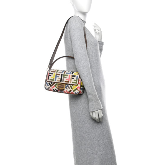 トートバッグ FENDI Baguette Canvas Ricamo FENDI Canvas Ricamo Vitello King FF Multicolor Embroidered