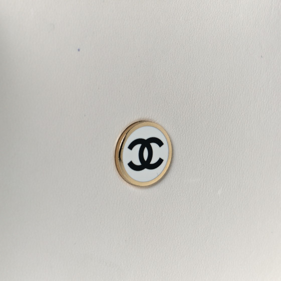 CHANEL Lambskin No. 5 Perfume Box Evening Clutch White Black
