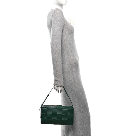 【BOTTEGA VENETA】Cassette Bag Raintree Bottega Veneta Raintree Cassette Bag ○ Labellov ○ Buy and