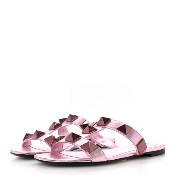 VALENTINO｜ (5W0B0N93 PHV 0NO / 5W2B0N93 PHV 0NO) Valentino Garavani Rockstud Flat Slide Sandals | Saks Fifth