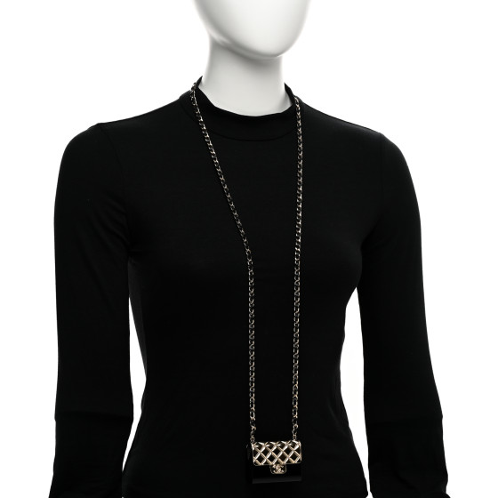 【CHANEL】Long Necklace l & Calfskin Long necklace - Metal & calfskin, silver & white — Fashion