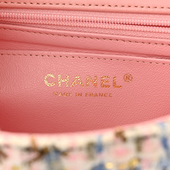 ★TOUT Y EST★ GULLY tweed chain mini flap bag HO1A3A39 CHANEL Tweed Quilted Mini Rectangular Flap Light Blue Pink