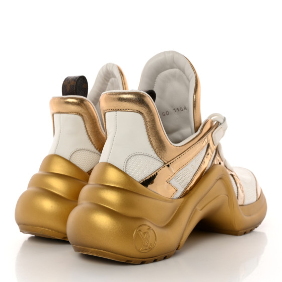 【高級感あるレザーで歩き易い♪】Louis Vuitton★ミュール LOUIS VUITTON Metallic Calfskin Technical Nylon LV Archlight