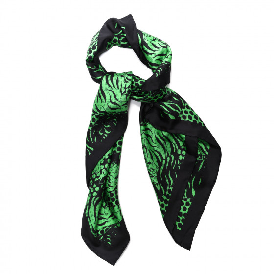 GUCCI Silk Tiger Print Square Scarf Green Black 560556
