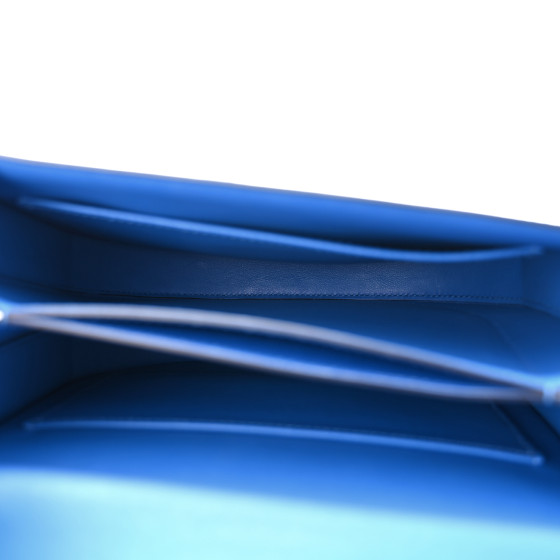 【洗練のブルーグレー】HERMESEspadrillas Antigua Bleu Grignon A.HOMER HILSENと思い出のホットドッグ - BLUE LUG BLOG
