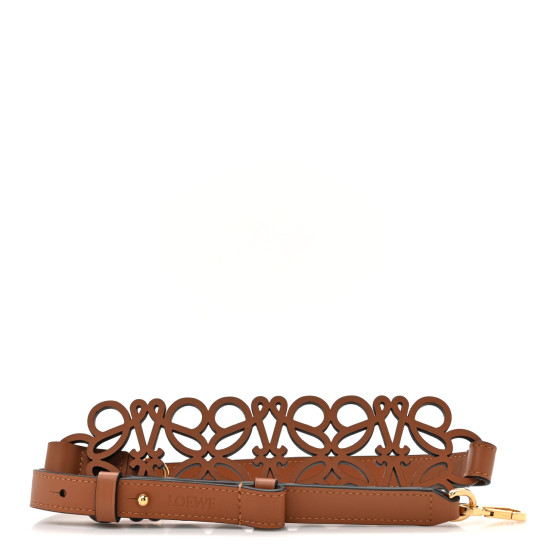 ベルト LOEWE Anagram Cut Out Belt in Tan LOEWE Calfskin Anagram Cutout Strap Tan 1593836 | FASHIONPHILE