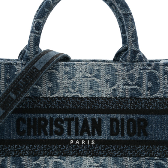 Dior バッグ CHRISTIAN DIOR Denim Oblique Mini Book Tote With Strap Blue
