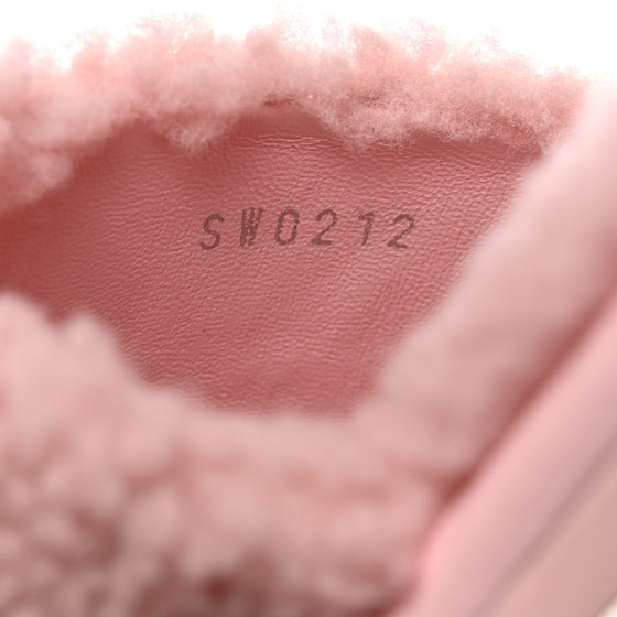LOUIS VUITTON Shearling Magnetic Mule 39 Fuchsia Pink