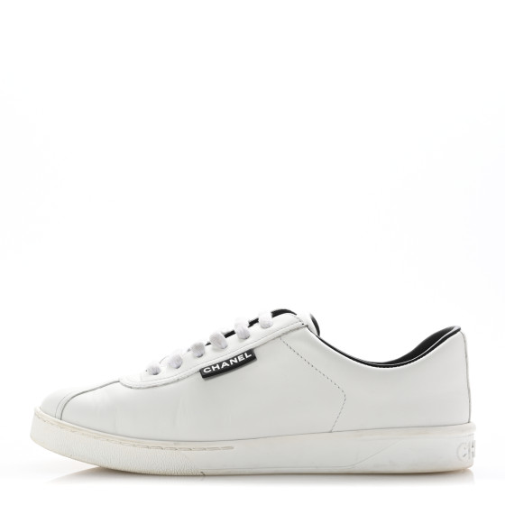 CHANEL Calfskin CC Womens Sneakers 39 White 1653798