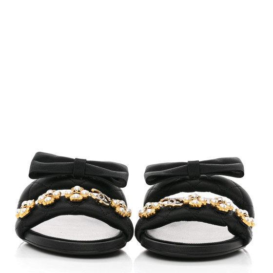 靴 CHANEL Black suede bow mules Chanel Vintage Black Pointed Toe Bow Mules – Amarcord