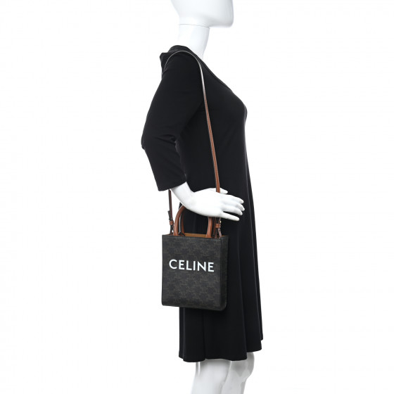 ★関税込★CELINE★Vertical Cabas in Triomphe Canvas Calfskin CELINE Triomphe Canvas Calfskin Mini Vertical Cabas Tan