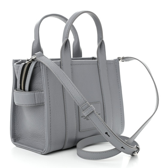 MARC JACOBS ミニ トートショルダーバッグ wolf grey Amazon.com: Marc Jacobs Women's The Small Traveler Tote