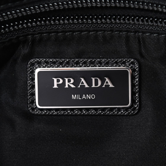 PRADA Tessuto Nylon Montagna Messenger Bag Black 800158