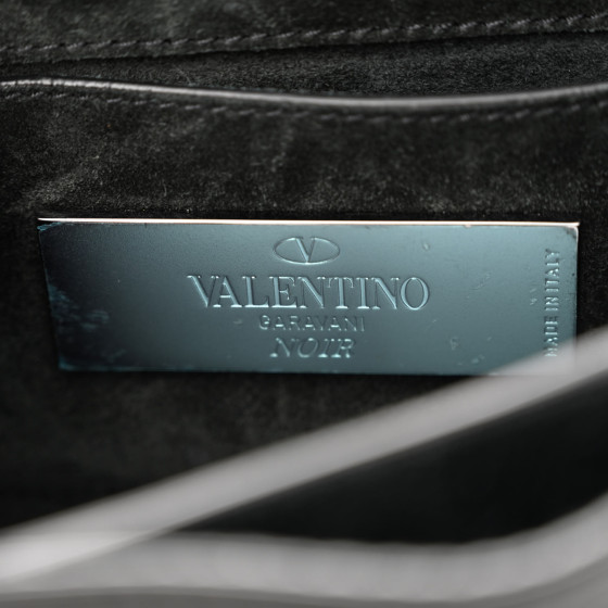 【10％OFF】 GARAVANI VALENTINO Pebbled Flip Rolling Rockstud Calfskin バッグ