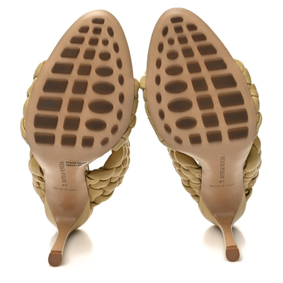 靴 BOTTEGA VENETA Sandals Tapioca 靴 BOTTEGA VENETA Sandals Tapioca Bottega Veneta Padded