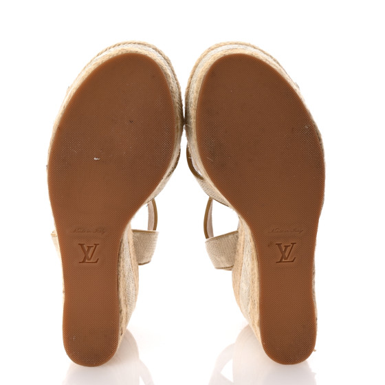 【Louis Vuitton】LV イージー ヌバック シアリング ミュール LOUIS VUITTON Canvas Monogram Nil Espadrille Wedge Sandals