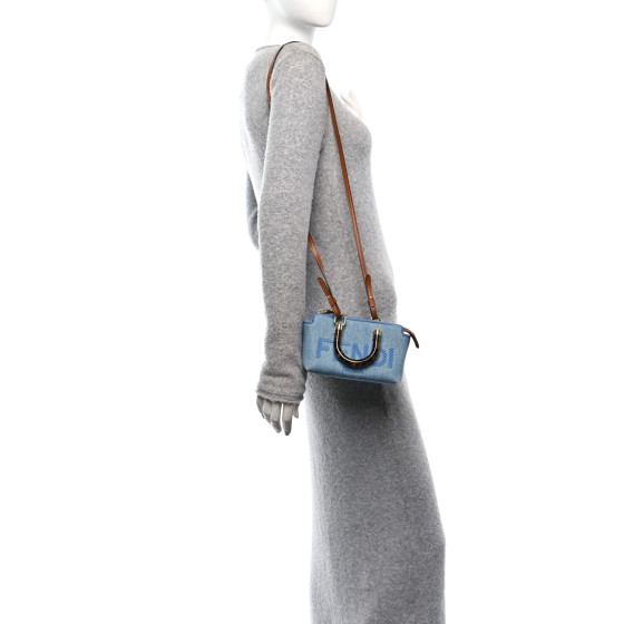 ハンドバッグ Fendi Fendi Embroidered Denim Medium By The Way Crossbody Ba Fendi - By The Way Boston denim mini bag Denim - The Corner