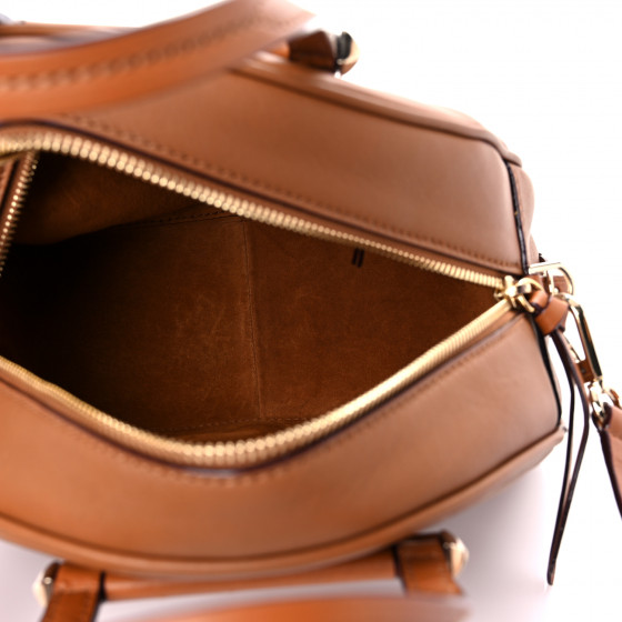 Jimmy★Choo(セールで破格)秋冬まで待てないVARENNE/BowlingMini Jimmy☆Choo(セールで破格)秋冬まで待てないVARENNE/BowlingMini