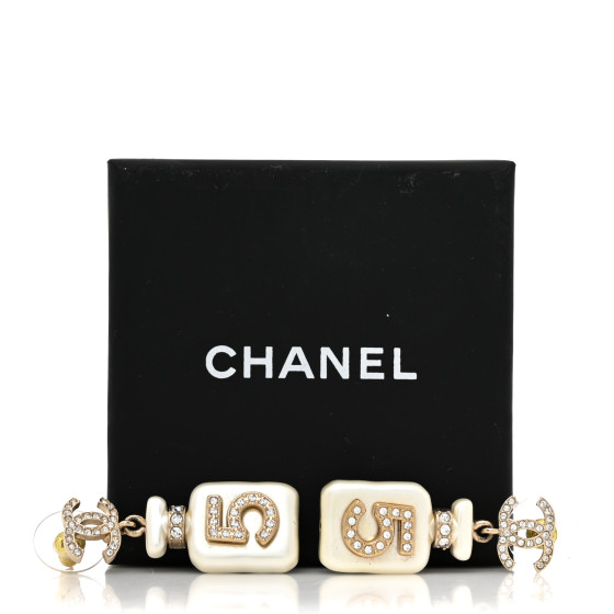 【CHANEL】NO.5 PERFUME BOTTLE EARRINGS 香水瓶 ピアス Chanel No. 5 Perfume Bottle Drop Earrings | Yoogi's Closet