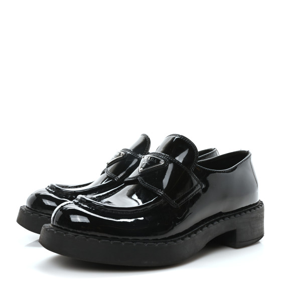 PRADA ゴールド ローファー メタルサイズ36 PRADA ゴールド ローファー メタルサイズ36 2025年最新】PRADA