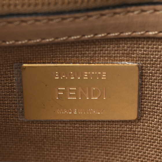 Outlet【FENDI】Baguette ファー付き オープントゥミュール 2色 FENDI Canvas Vitello King FF Multicolor Embroidered Baguette