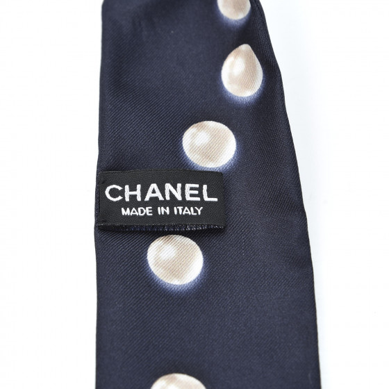 【CHANEL】Slim Pearl Twilly Navy CHANEL | Accessories | Nwt 22s Chanel Dark Navy White Pearl